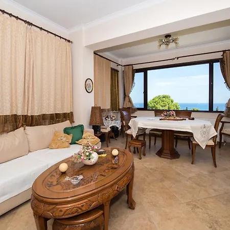 Vilă Unique View Maisonette